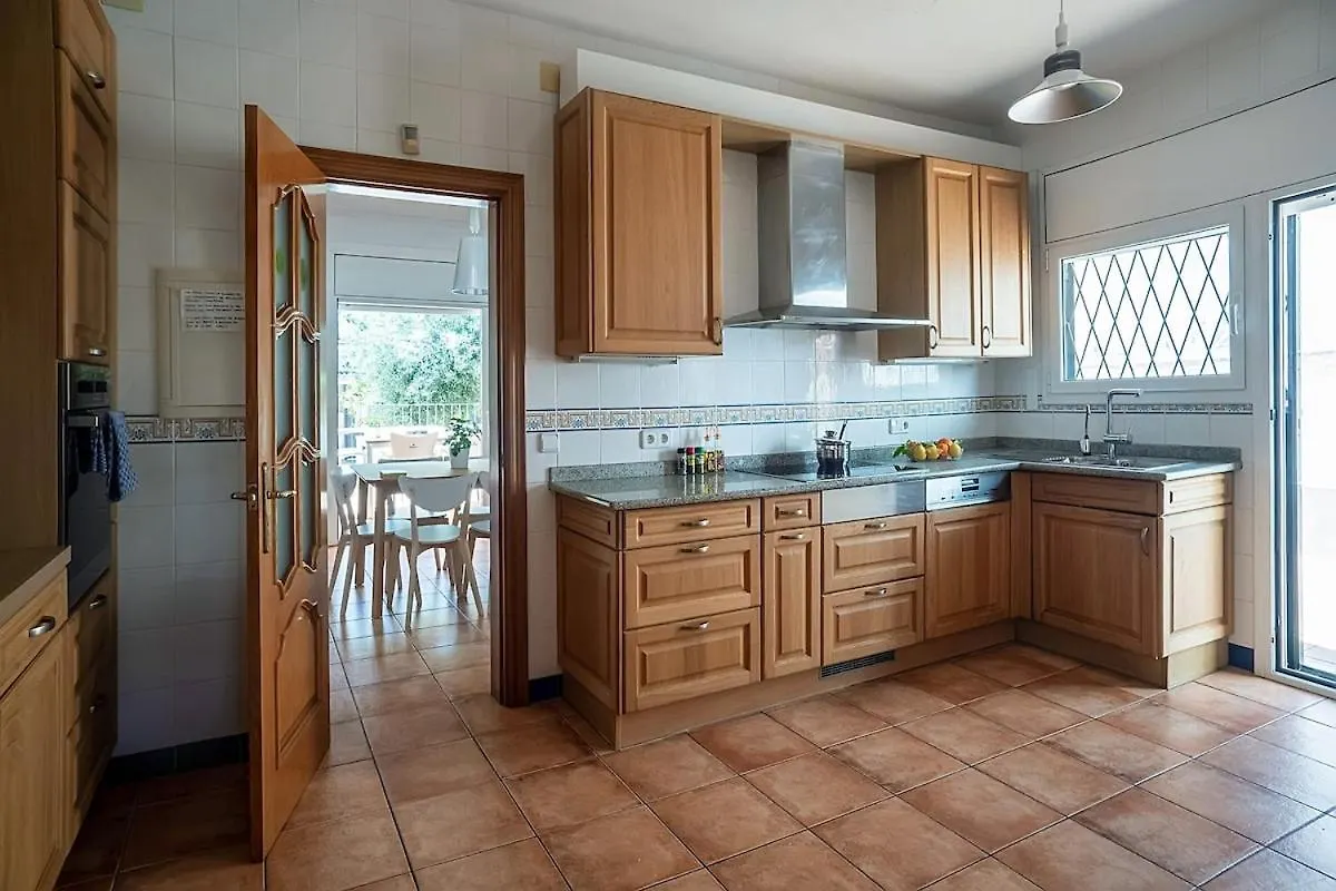 Holiday home Elis House Piscina Privada Villa Mediterranea Castelldefels