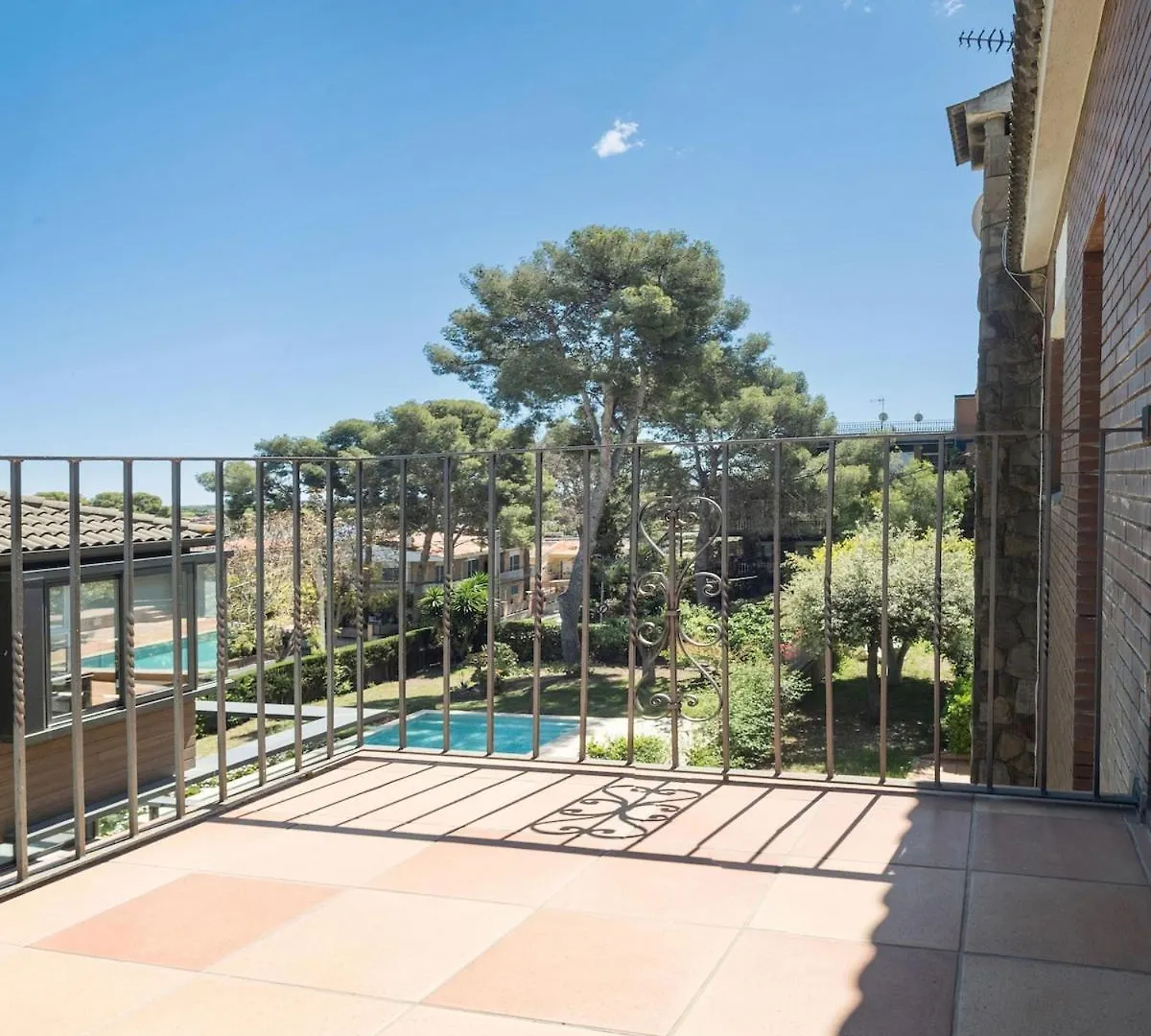 Elis House Piscina Privada Villa Mediterranea Кастельдефельс Дом отдыха