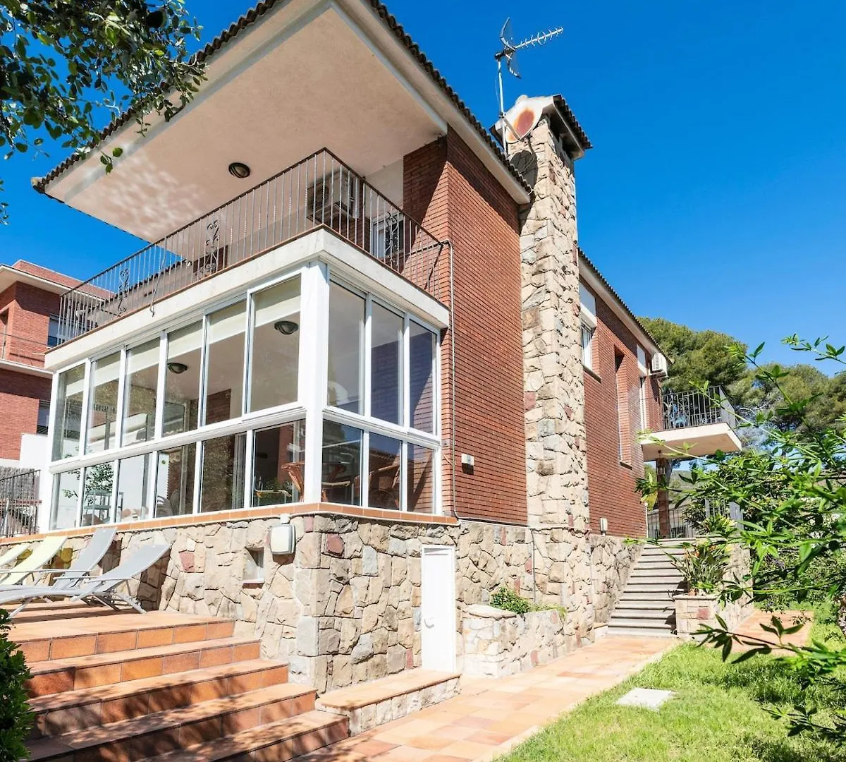 Elis House Piscina Privada Villa Mediterranea Кастельдефельс Испания